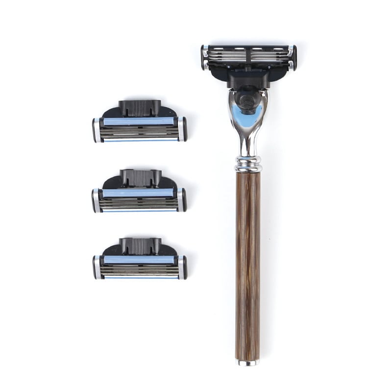 3 Blade Mans Cartridge Razors With 4 Cartridges Refill